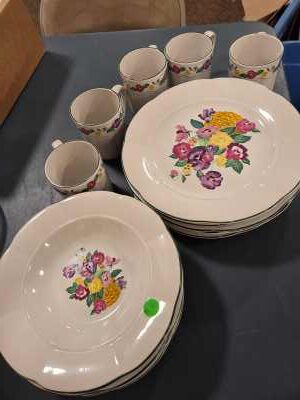 Stoneware Pansy Dishes